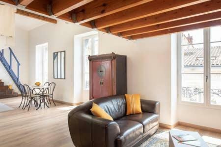 Apartament Beau Meuble Centre Historique Bordeaux Zewnętrze zdjęcie